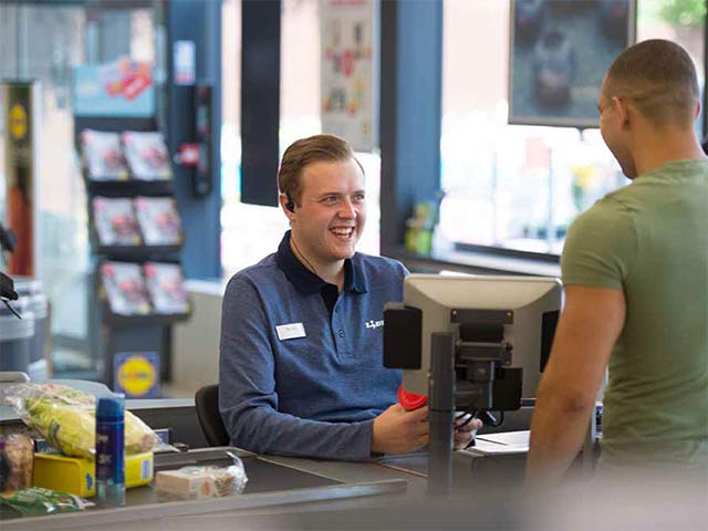 shift manager in amesbury salisbury sp4 lidl retailchoice what is a shift manager
